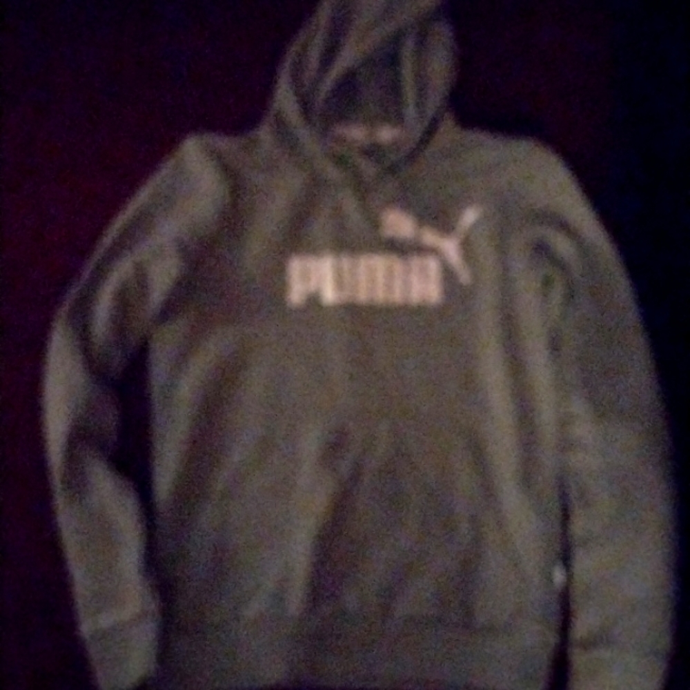Puma sweatshirt